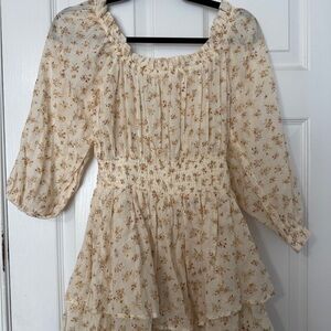 American Eagle Outfitters Cream Floral Romper